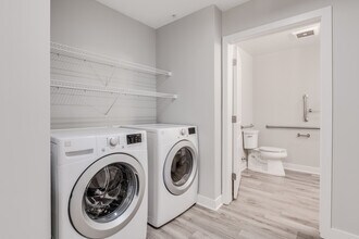 Oxford Place Apartments in Grand Rapids, MI - Building Photo - Building Photo