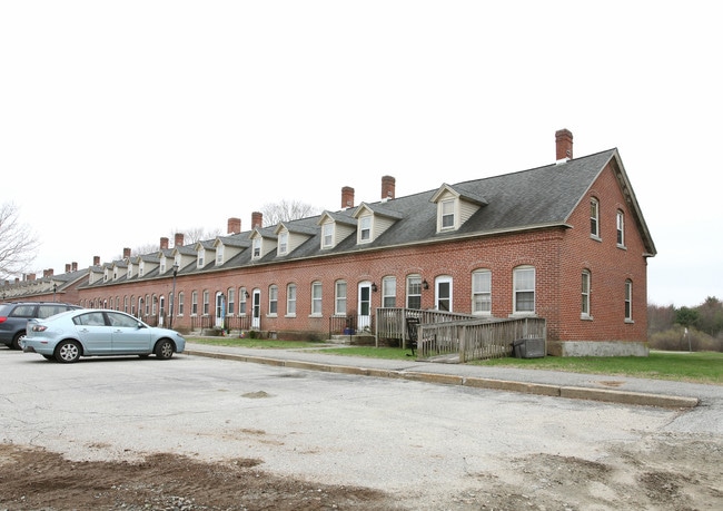 Quebec Square Village in Danielson, CT - Building Photo - Building Photo