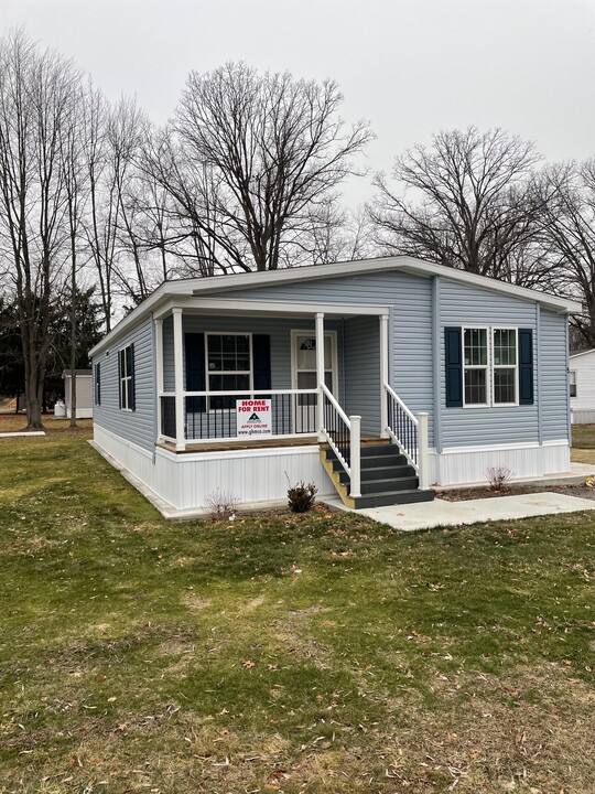 5 Branette Ln in Beacon, NY - Foto de edificio