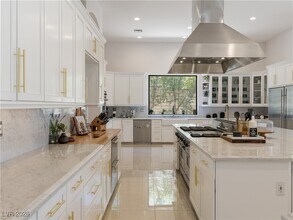 190 Inveraray Ct in Henderson, NV - Building Photo - Building Photo