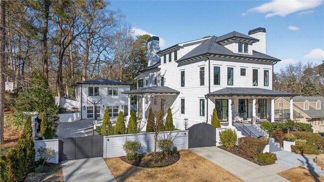 1812 Wellbourne Dr NE in Atlanta, GA - Building Photo - Building Photo