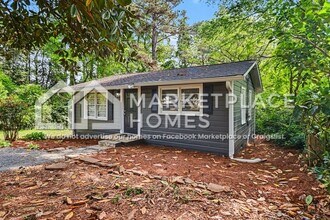 5944 Gum Dr SE in Acworth, GA - Building Photo - Building Photo