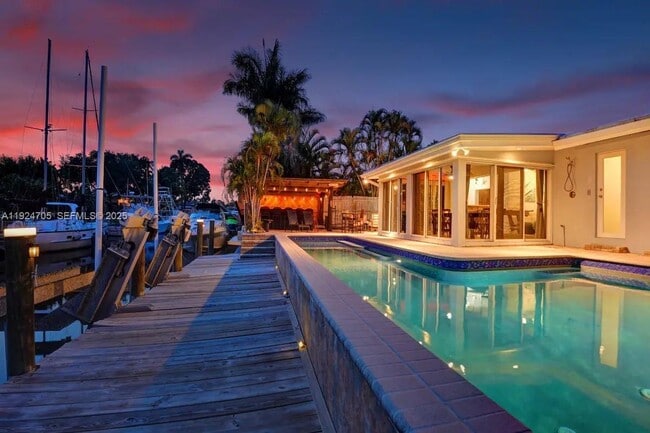 2525 Gulfstream Ln in Fort Lauderdale, FL - Building Photo - Building Photo