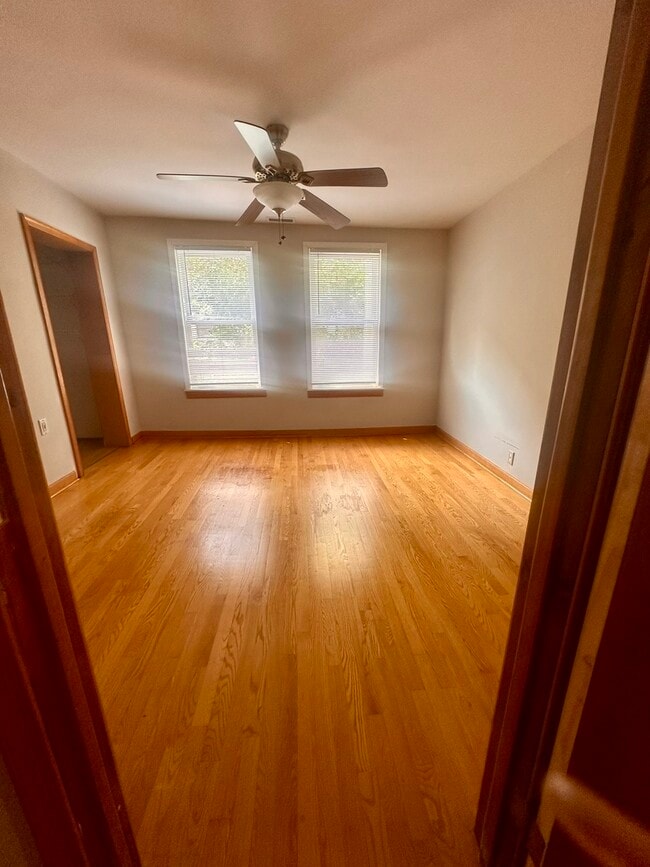 731 W 16th St in Chicago, IL - Building Photo - Building Photo