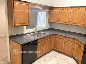 3700 Montclair Dr in Palm Harbor, FL - Foto de edificio - Building Photo