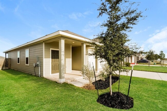property at 141 Rubrum Rd