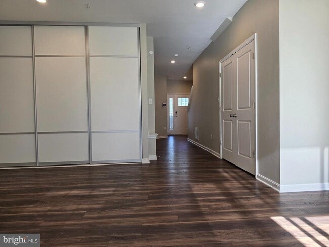 property at 2008 Thornbrook Wy