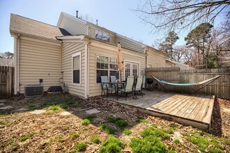 107 Alice Ct in Yorktown, VA - Building Photo - Building Photo