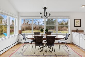 65 Quogue St in Quogue, NY - Building Photo - Building Photo