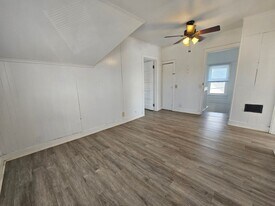 415 12th St SE in Cedar Rapids, IA - Building Photo