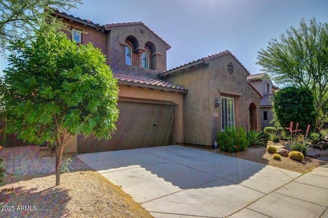 property at 3917 E Half Hitch Pl