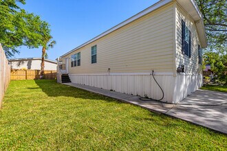 10503 Marina Way in Boca Raton, FL - Building Photo - Building Photo
