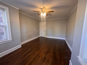 5901-5911 W Huron St in Chicago, IL - Building Photo - Building Photo