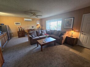 150 E Los Mangos in Green Valley, AZ - Building Photo - Building Photo