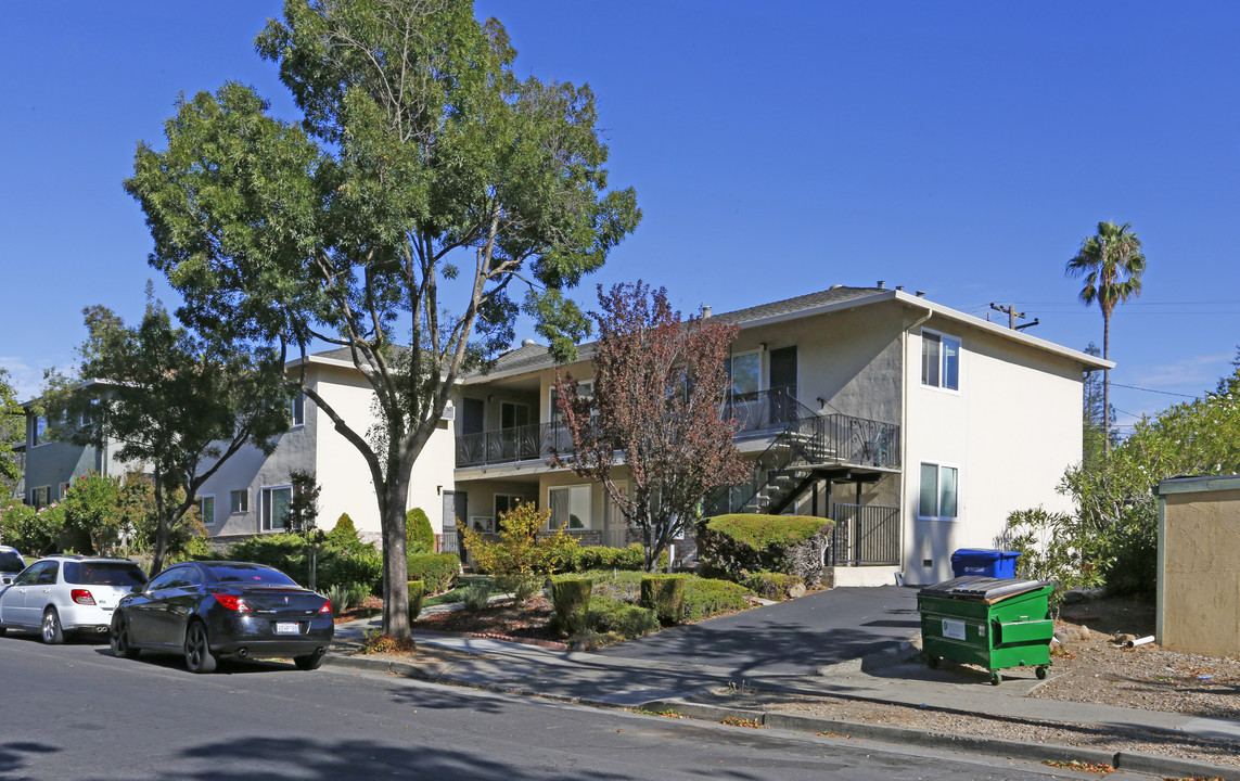 167 Towne Ter in Los Gatos, CA - Building Photo