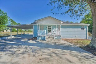 945 State Rd S-32-1466 in Swansea, SC - Building Photo