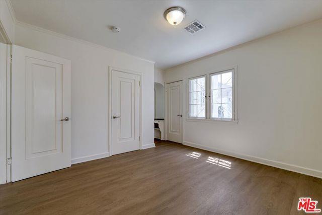 property at 859 Le Doux Rd