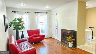 6008 Rabbit Hill Ct in Centreville, VA - Building Photo - Building Photo