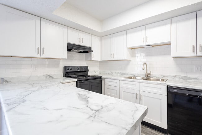 Country Lake Estates