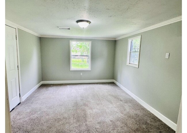 property at 4914 Kelso St