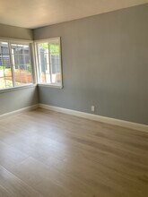 25350 Del Mar Ave in Hayward, CA - Building Photo - Building Photo