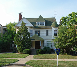 602 Monroe St in Ann Arbor, MI - Building Photo - Building Photo