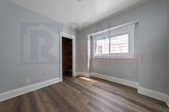 2040 W 103rd St in Cleveland, OH - Building Photo - Building Photo