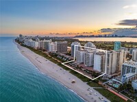 6039 Collins Ave, Unit 1129 in Miami Beach, FL - Building Photo - Building Photo