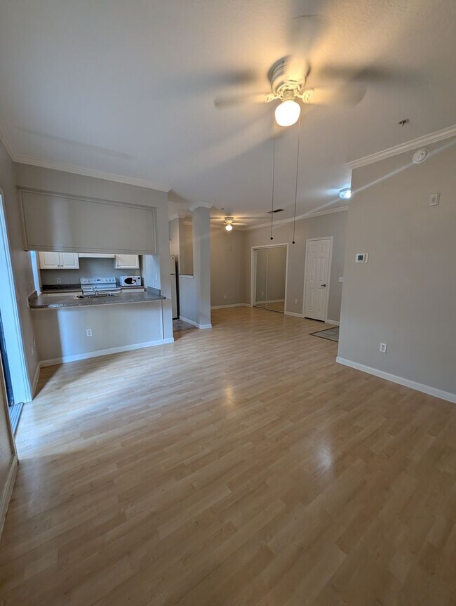 property at 860 N Orange Ave
