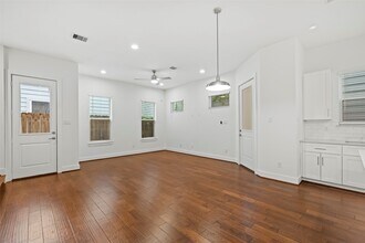 847 Rachel St in Houston, TX - Foto de edificio - Building Photo