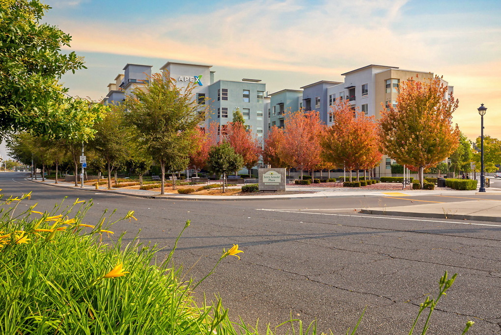 Apex in Milpitas, CA - Building Photo