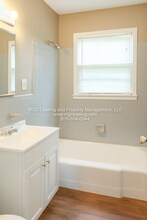 10407 E 78 Terrace in Raytown, MO - Building Photo - Building Photo