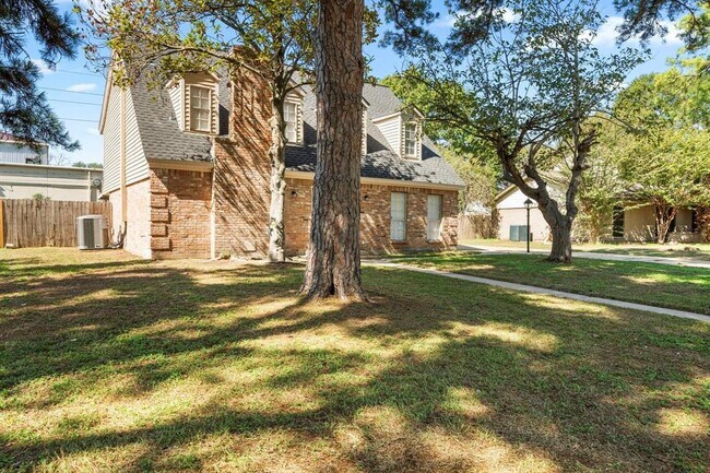 12711 Shady Knoll Ln in Cypress, TX - Building Photo - Building Photo