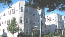 22-26 Revere St in Canton, MA - Foto de edificio