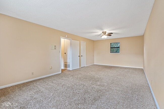 1502 Suburbia Dr in Shreveport, LA - Building Photo - Building Photo