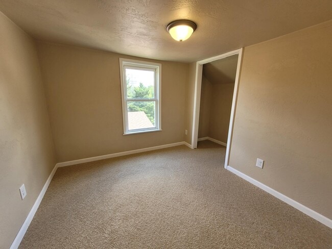 369 North St in Fond du Lac, WI - Building Photo - Building Photo