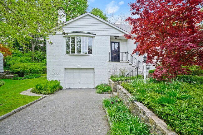 property at 6 Wildway