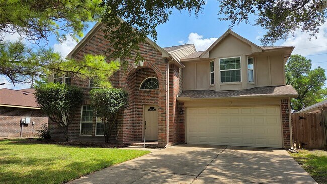 10822 Glenora Dr in Houston, TX - Building Photo - Building Photo