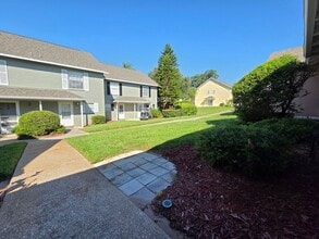 1236 Villa Ln in Apopka, FL - Building Photo - Building Photo