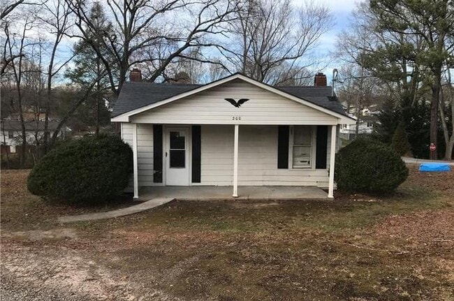 200 Haywood St in Stoneville, NC - Building Photo - Building Photo