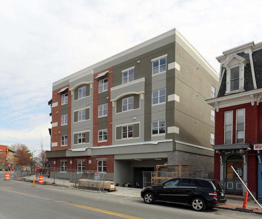 Regent Lofts in Harrisburg, PA - Building Photo