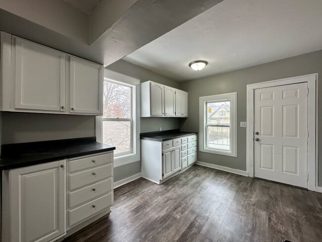 318 N 27th Ave in Minneapolis, MN - Building Photo - Building Photo