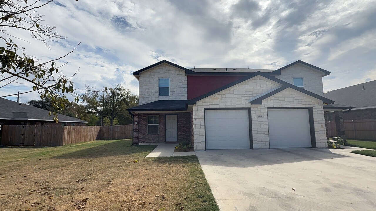 1604 Pontotoc Trce in Harker Heights, TX - Building Photo