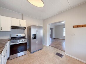 408 W Illinois St in Urbana, IL - Building Photo - Building Photo