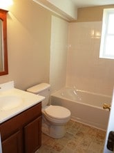 141 S Batavia Ave in Batavia, IL - Building Photo - Building Photo