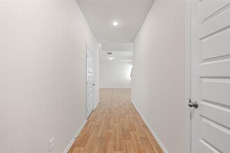 2606 Derwent Dr in Pflugerville, TX - Building Photo - Building Photo