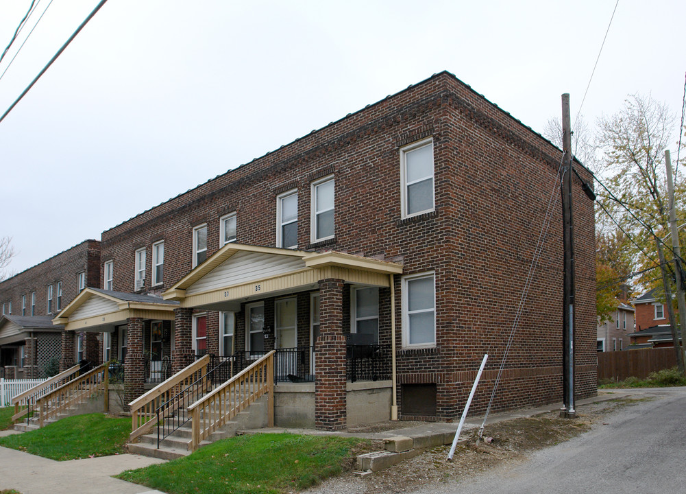 35-41 E Markison Ave in Columbus, OH - Foto de edificio