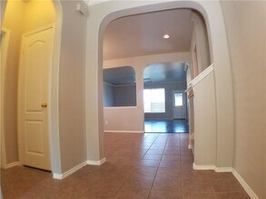 2208 Hayfield Square in Pflugerville, TX - Building Photo - Building Photo