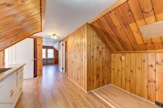 1346 Van Antwerp Rd in Niskayuna, NY - Building Photo - Building Photo