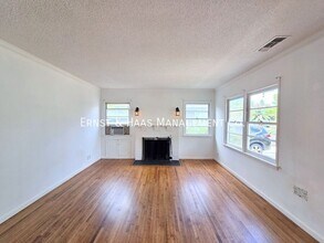 1067 Ximeno Ave in Long Beach, CA - Building Photo - Building Photo